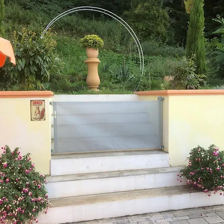 Mit Pool Im Seusslitzer Grund 펜션