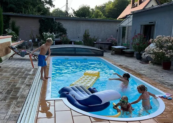 Ferienhaus Mit Pool - Pension Im Seusslitzer Grund Дом отдыха *